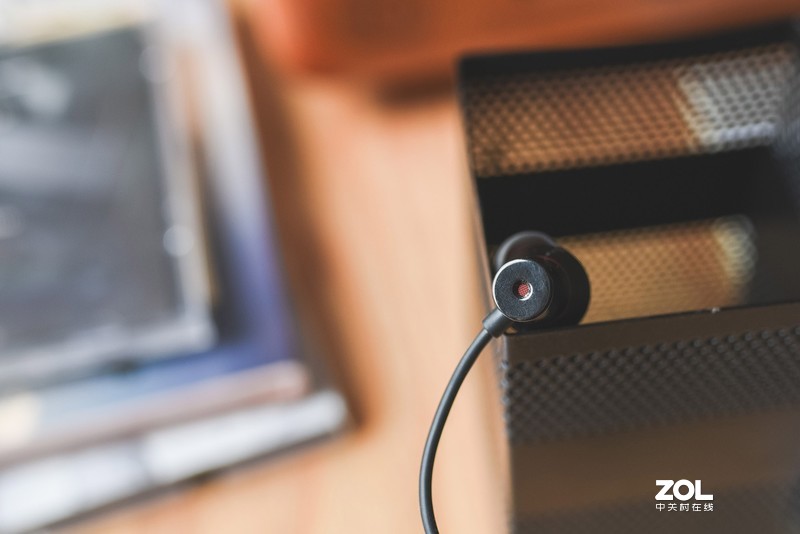 主动降噪的负优化问题，终于解决了！颈挂新旗舰EHD9001BA价格有惊喜