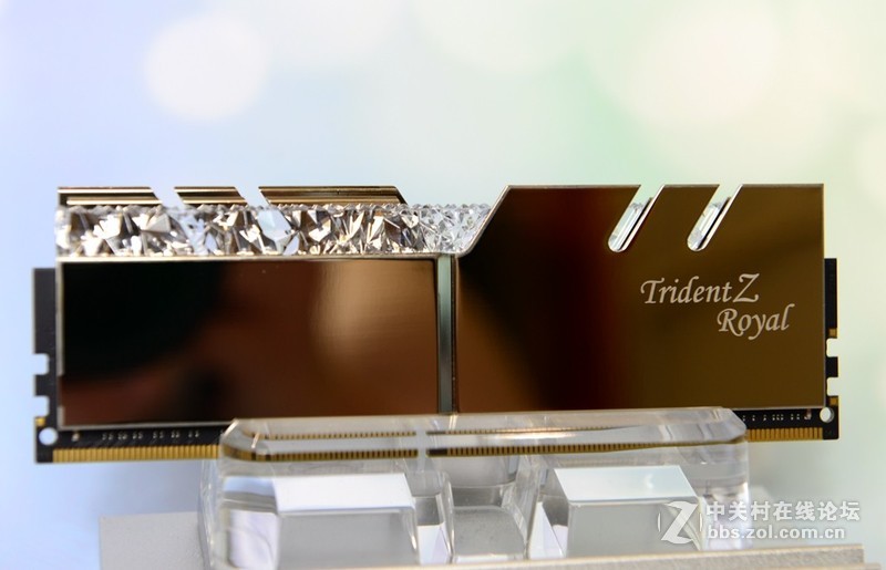 如皇冠上的钻石一般璀璨-----芝奇 皇家戟32GB DDR4-3200 内存套装评测