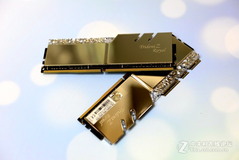 如皇冠上的钻石一般璀璨-----芝奇 皇家戟32GB DDR4-3200 内存套装评测