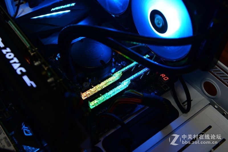 如皇冠上的钻石一般璀璨-----芝奇 皇家戟32GB DDR4-3200 内存套装评测