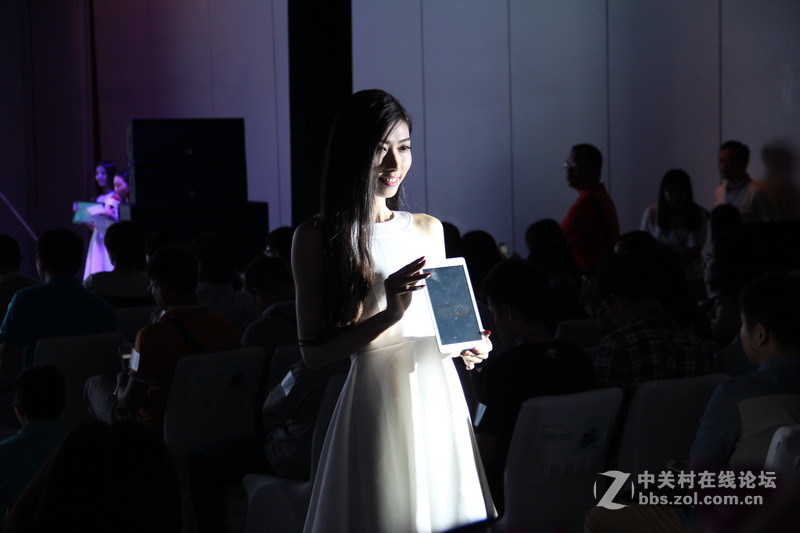 “无颠覆，不平板”台电.微软.英特尔Windows10新品战略发布会