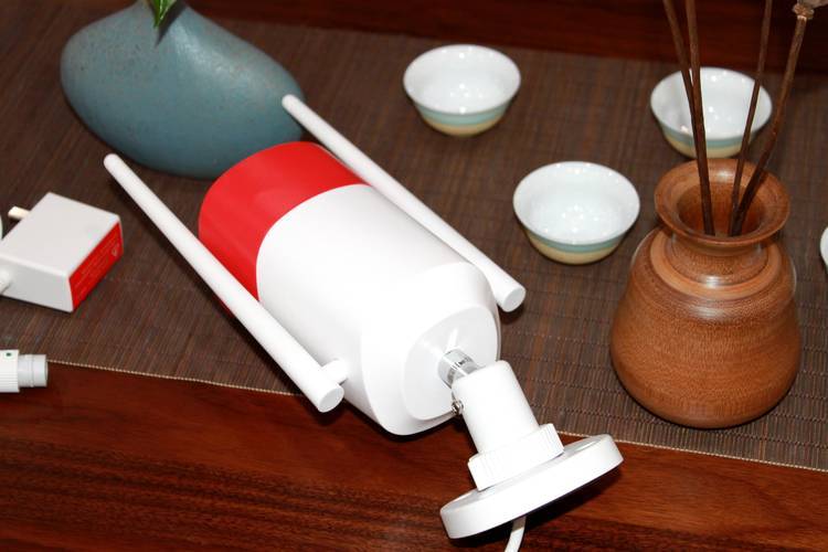 我是老周的lot产品，360红色警戒摄像机，保安全一马当先