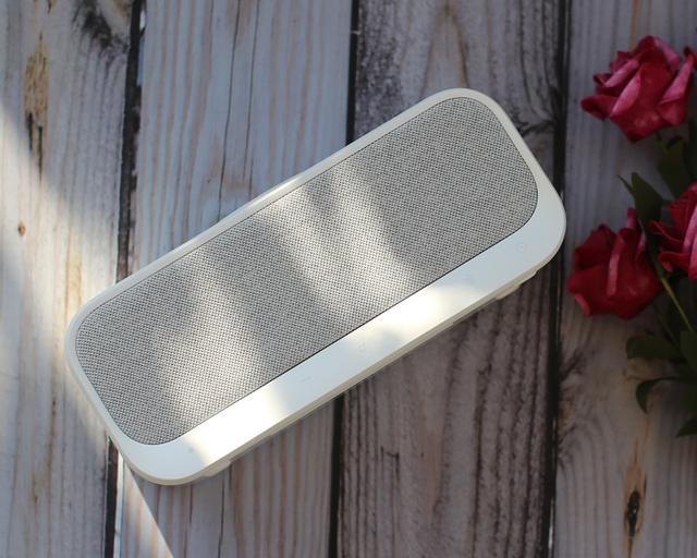 让生活更具品质，安克创新Soundcore多功能床头音箱