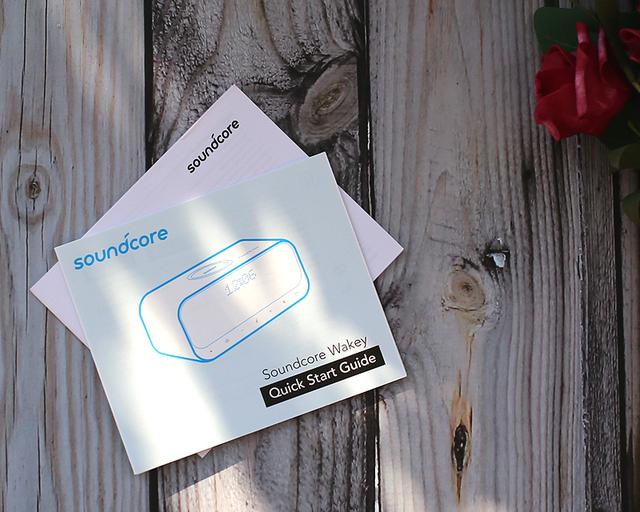 让生活更具品质，安克创新Soundcore多功能床头音箱