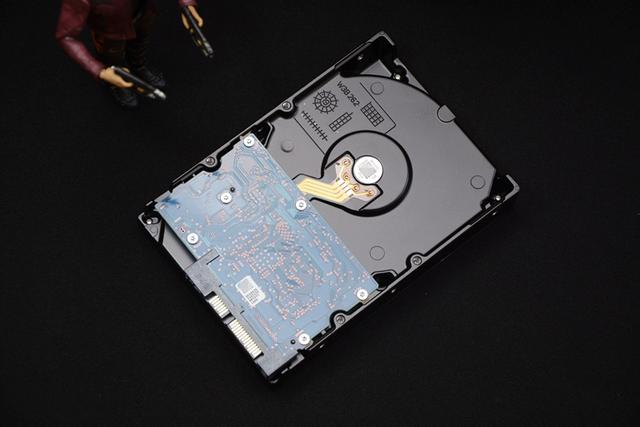 垂直PMR、3TB大容量，东芝P300挺适合当一块下载盘