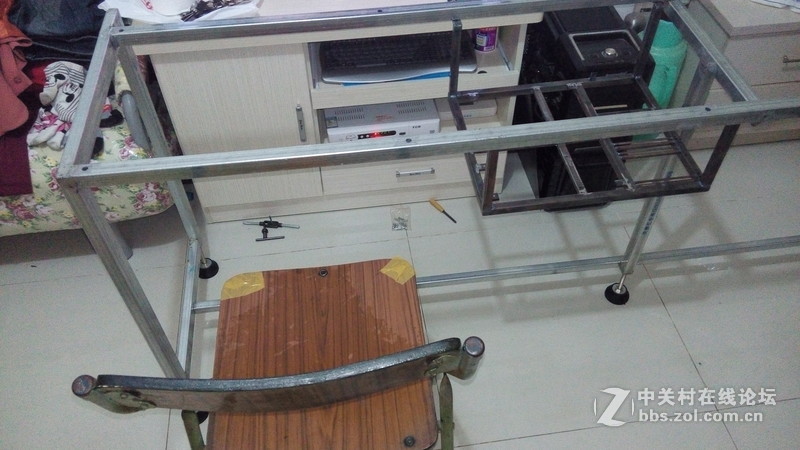 私人定制光污染机桌一体双人工作台