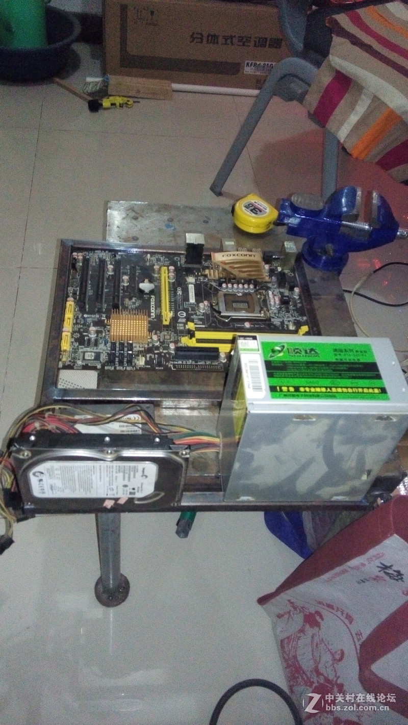 私人定制光污染机桌一体双人工作台