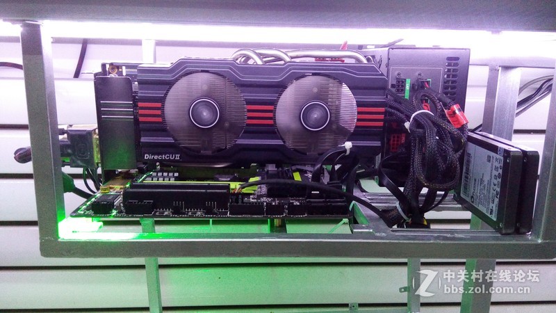 私人定制光污染机桌一体双人工作台