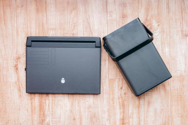 去他喵的早高峰，骑上我心爱的小摩托，再也不用担心堵车