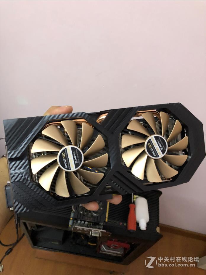 RX590 8G AMD50周年纪念版开箱体验！