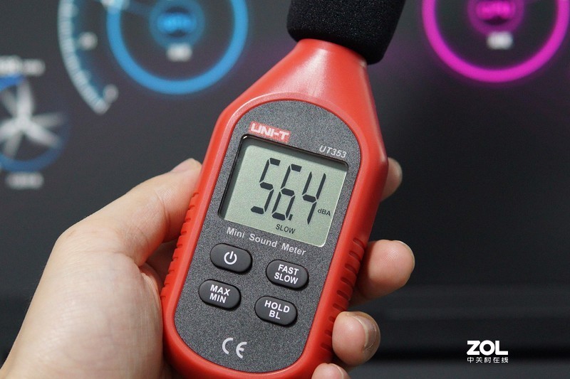 价格依然香 网友想上船 台式机十代酷睿 神舟战神TX8-CU5DA体验