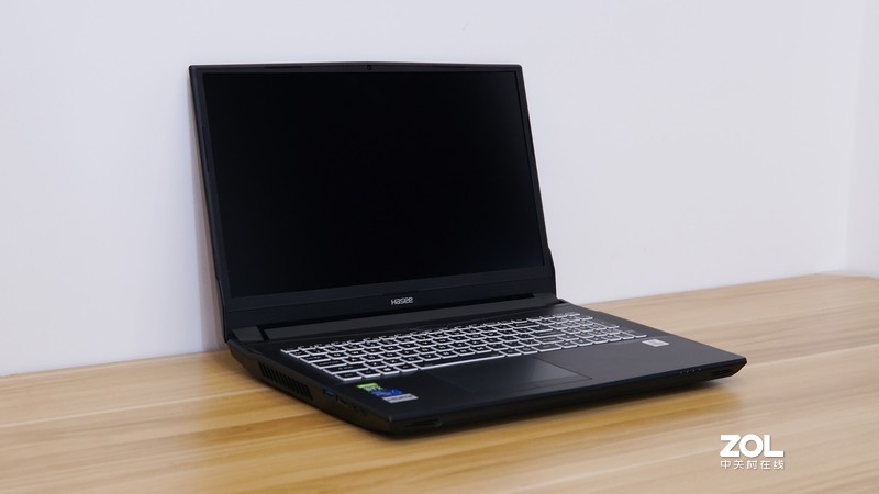 价格依然香 网友想上船 台式机十代酷睿 神舟战神TX8-CU5DA体验