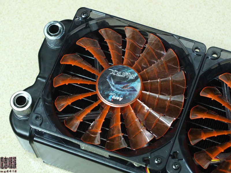 【蜂巢机箱MOD达人PK赛】DIY水冷打造炫彩大白