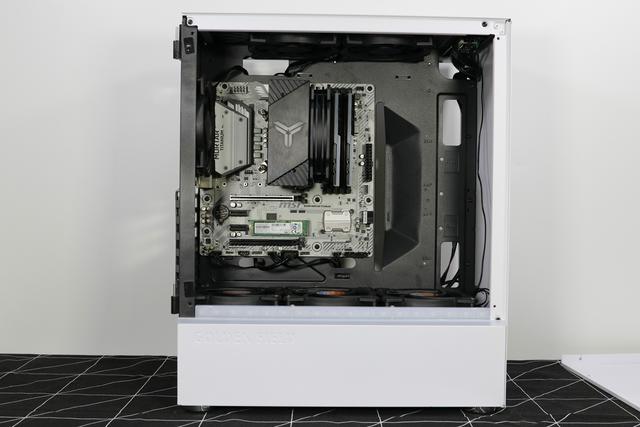 圆梦游戏主机，I5+1660TI+B360+金河田Z23装机报告