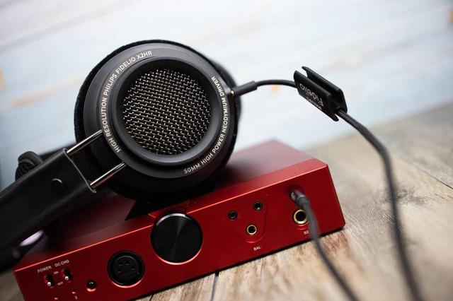 老耳机才够经典！2020年，这款飞利浦Fidelio X2HR依然在线