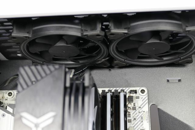 圆梦游戏主机，I5+1660TI+B360+金河田Z23装机报告