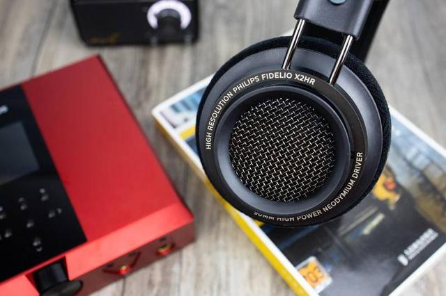 老耳机才够经典！2020年，这款飞利浦Fidelio X2HR依然在线