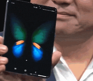 改变居室狗窝，家装新房，一台坚果J7智能投影就能解决？