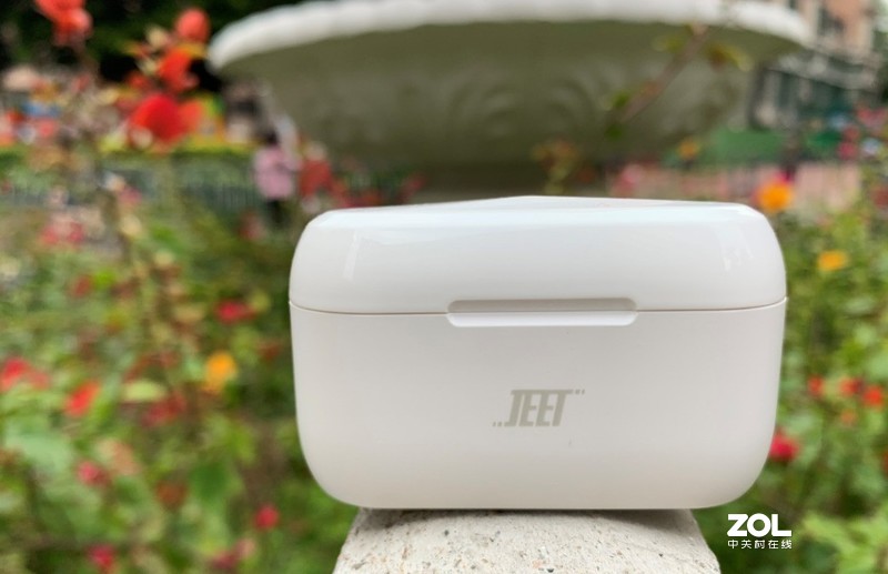 行业黑马：网红蓝牙耳机J EET Air Plus