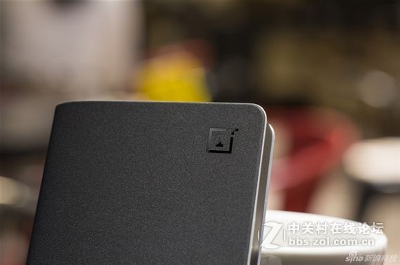 移动电源也玩手感！这就是新版一加“来电”