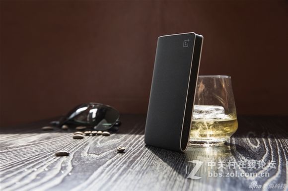 移动电源也玩手感！这就是新版一加“来电”