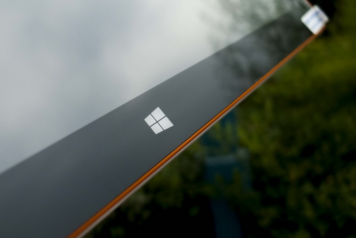 #开启国产平板大屏新时代#【与时尚同行，中柏EZpad4S处处皆不凡】外观