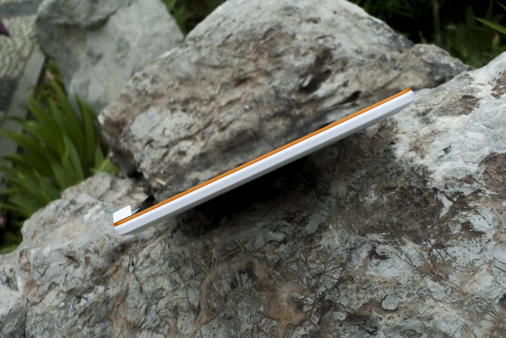 #开启国产平板大屏新时代#【与时尚同行，中柏EZpad4S处处皆不凡】外观