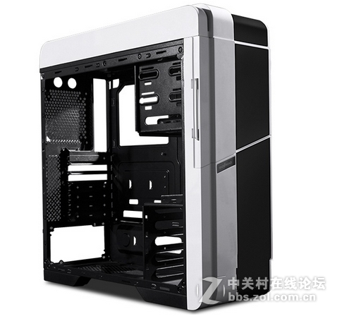 根底原来在发烧游戏，gamemax碳60机箱的厂家看了下