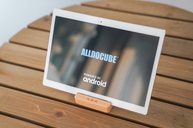 AMOLED酷比魔方X，画质堪比影院级