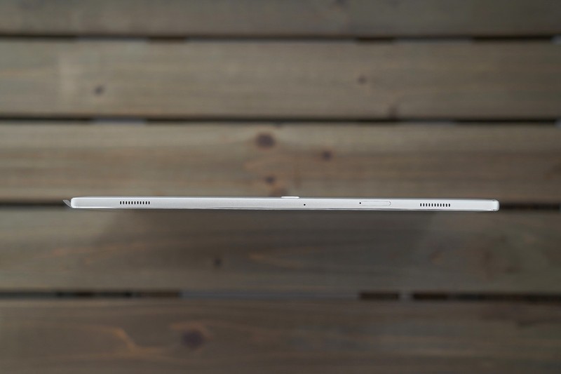 AMOLED酷比魔方X，画质堪比影院级