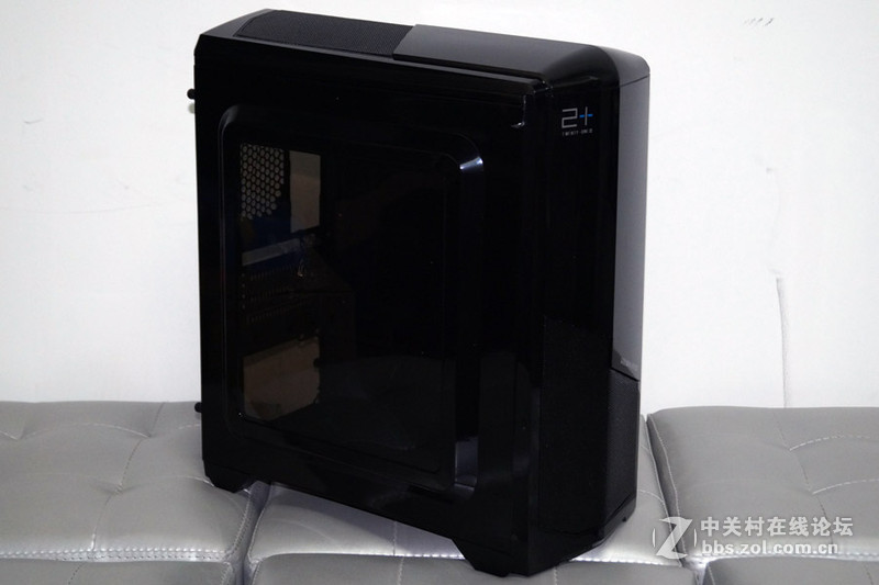 大鞋生已经按耐不住鸟，或许是R9-370首次装机分享