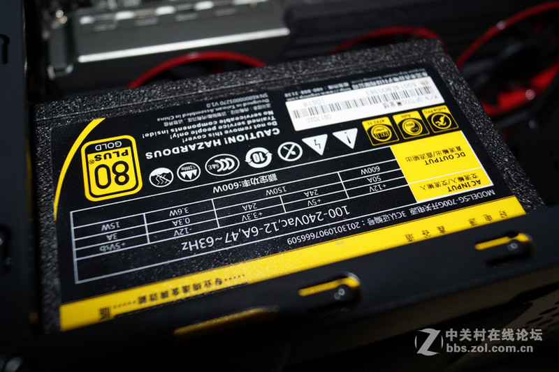 大鞋生已经按耐不住鸟，或许是R9-370首次装机分享