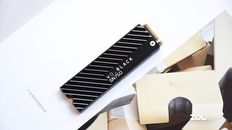 硬盘「超频」黑科技 WD_BLACK SN750 SSD体验