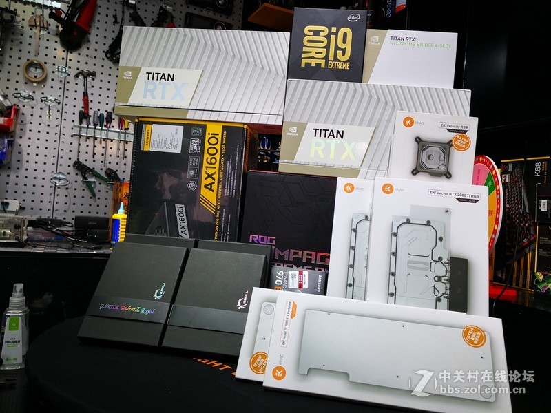 双TITAN RTX是种怎样的体验？