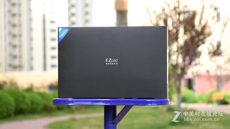 专属都市白领的便携式电脑 中柏EZpad Go二合一电脑