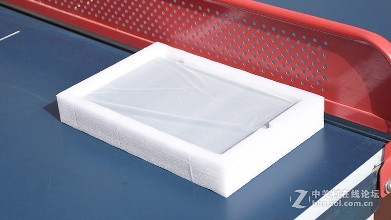 专属都市白领的便携式电脑 中柏EZpad Go二合一电脑