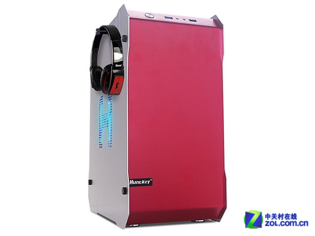 骚气玫红全铝机箱 航嘉冷静王冰锋评测