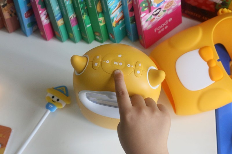 寓教于乐好选择——牛听听儿童智能熏教机读书版3.0礼盒装体验