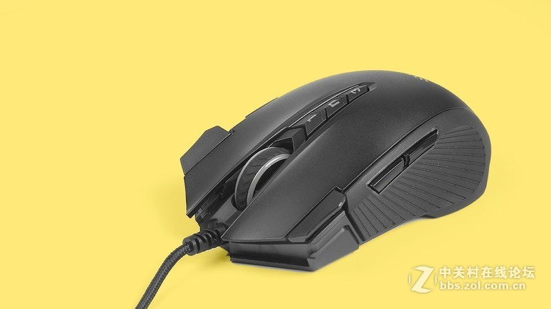 换个游戏鼠标好上分，便宜了40块入手血手幽灵J90