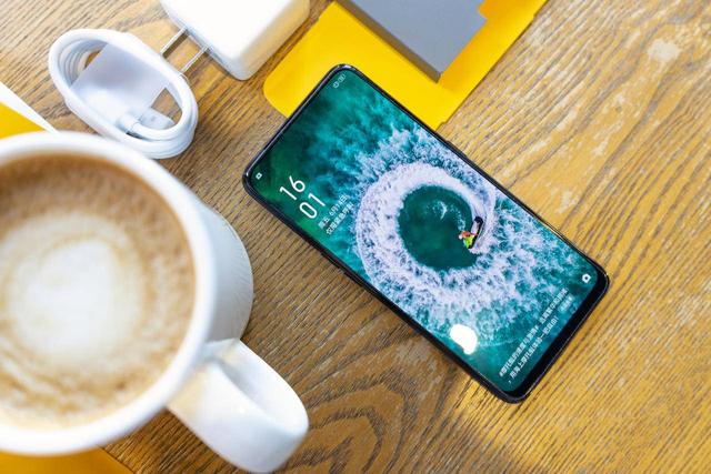 realmeX顶配，1799块钱买到这个配置可以说赚大了