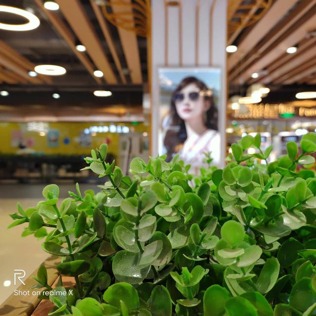 realmeX顶配，1799块钱买到这个配置可以说赚大了