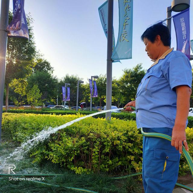 realmeX顶配，1799块钱买到这个配置可以说赚大了