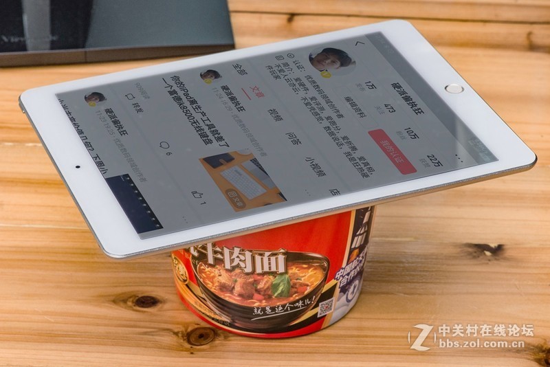 不做泡面神器，会减肥的语音智能平板华为M5青春版