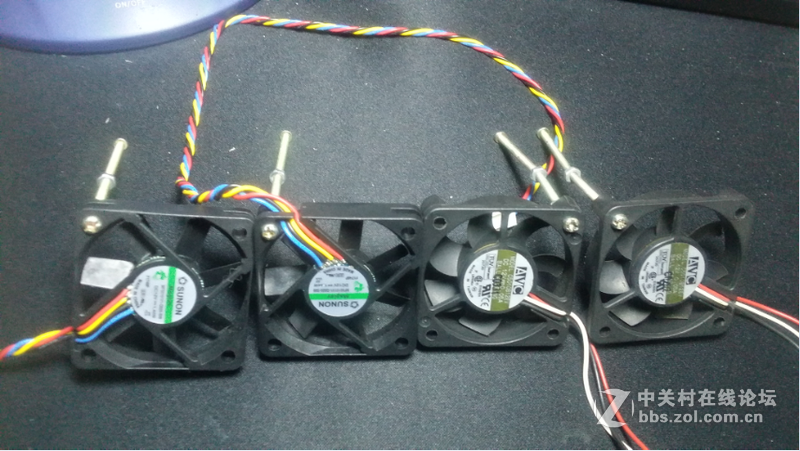 华硕 ROG骇客 Matrix-GTX980-P-4GD5显卡背板散热的奇葩想法