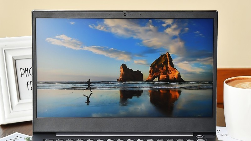 工作7年的程序猿，终于入手杨天威6