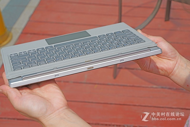 中柏EZpad Go二合一平板电脑，绘画出大师级作品 I 视频