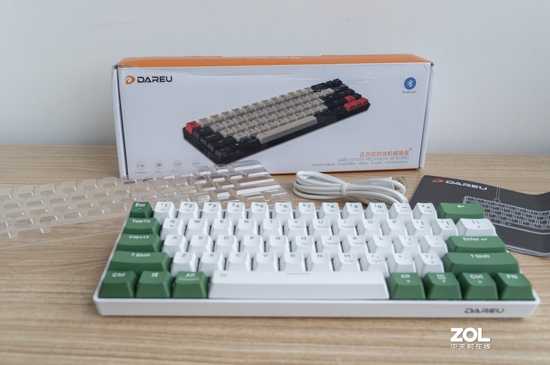 夏日清爽的码字体验——达尔优绿野EK861机械键盘