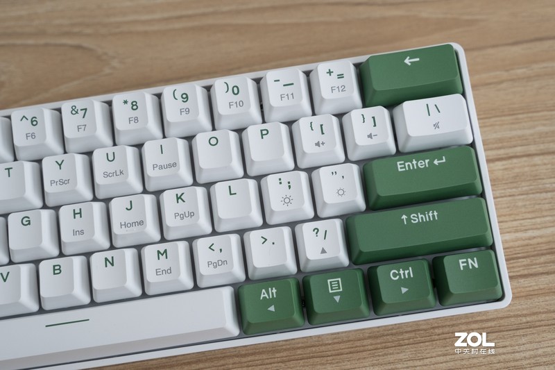 夏日清爽的码字体验——达尔优绿野EK861机械键盘