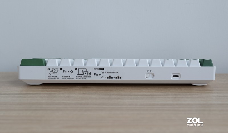 夏日清爽的码字体验——达尔优绿野EK861机械键盘