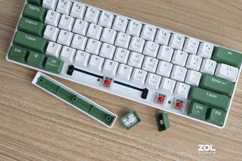 夏日清爽的码字体验——达尔优绿野EK861机械键盘